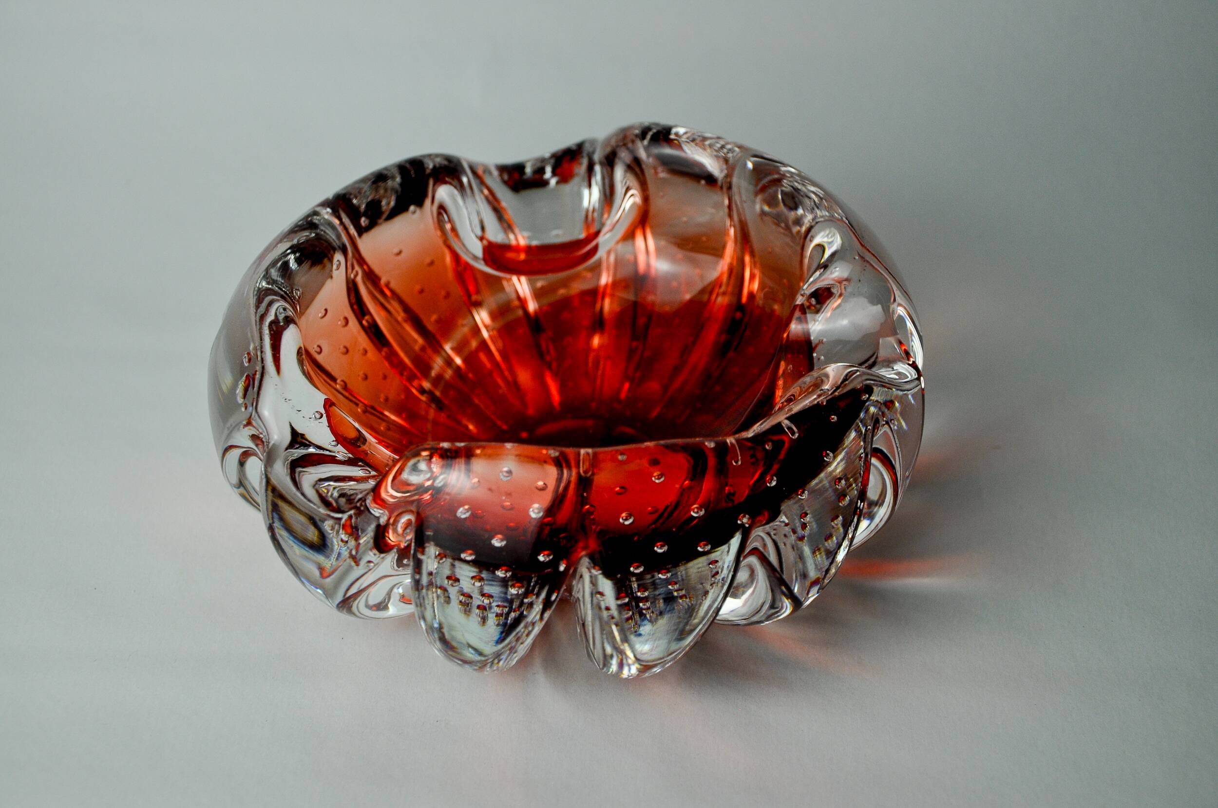 Sommerso bubbles pocket by Flavio Poli for Seguso, red Murano glass, Italy, 1970