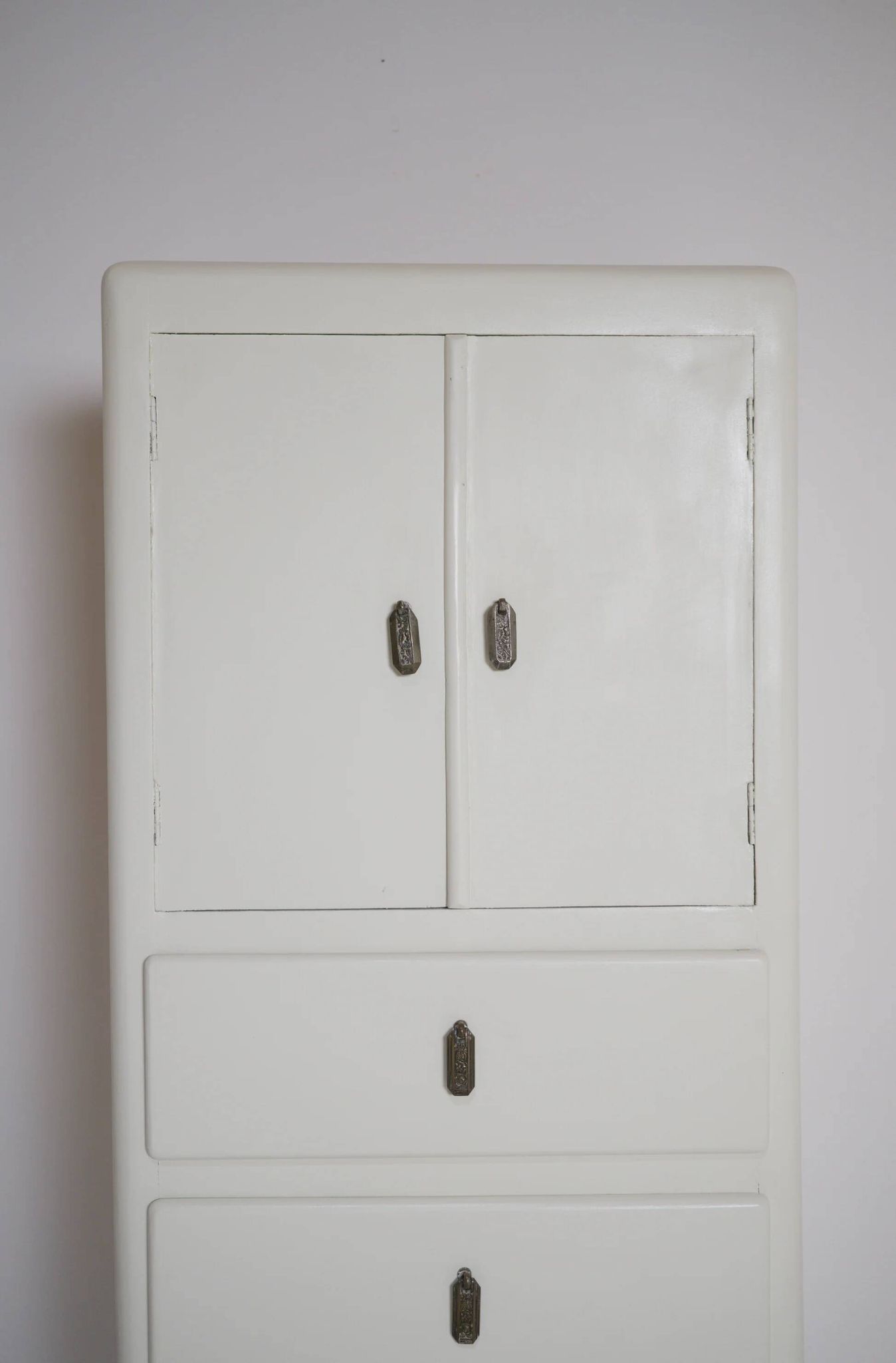 Furniture attributed to the Atelier Martine, Paul Poiret, France, circa 1920.