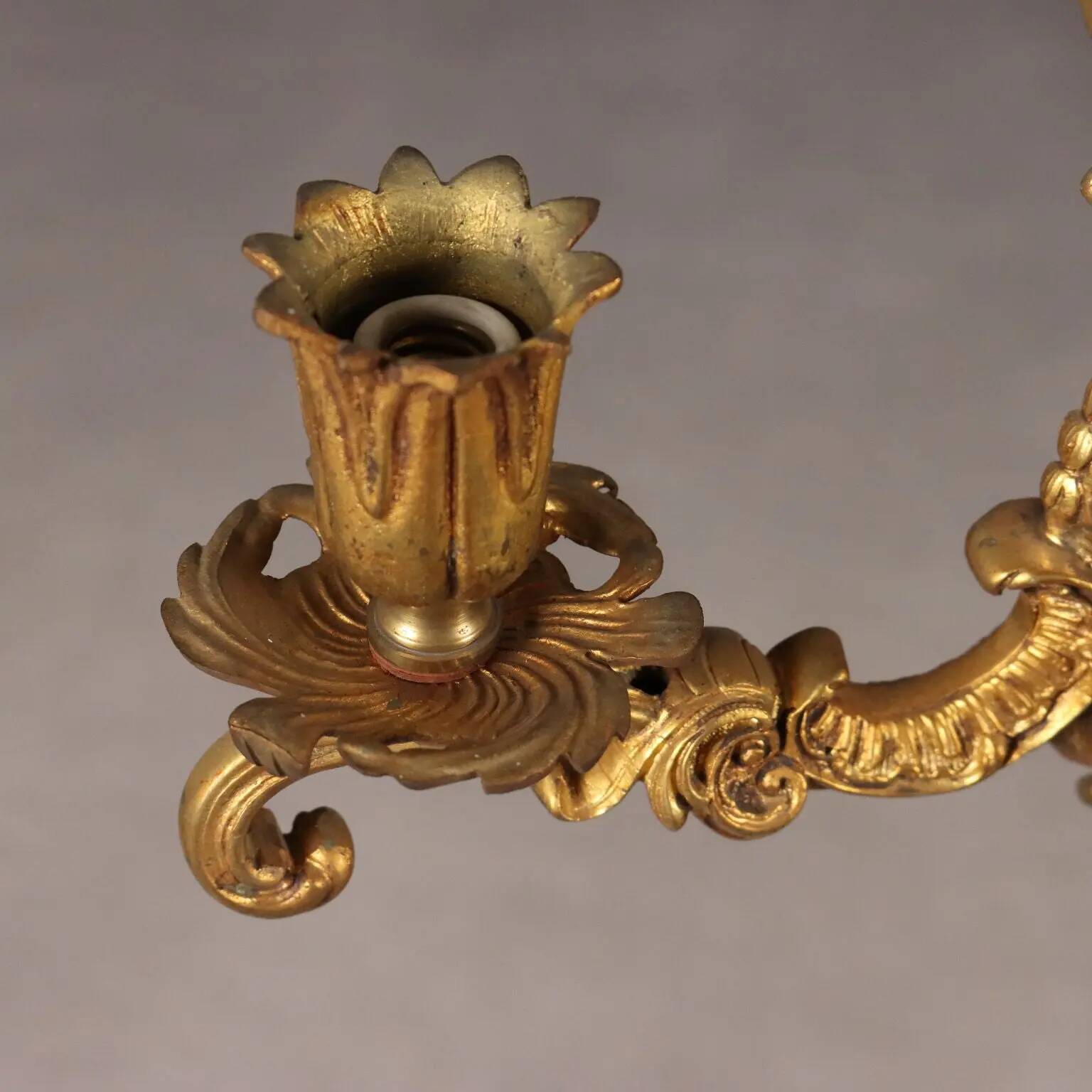 Antique gilded bronze chandelier with 3 lights, Italy, 20th century.