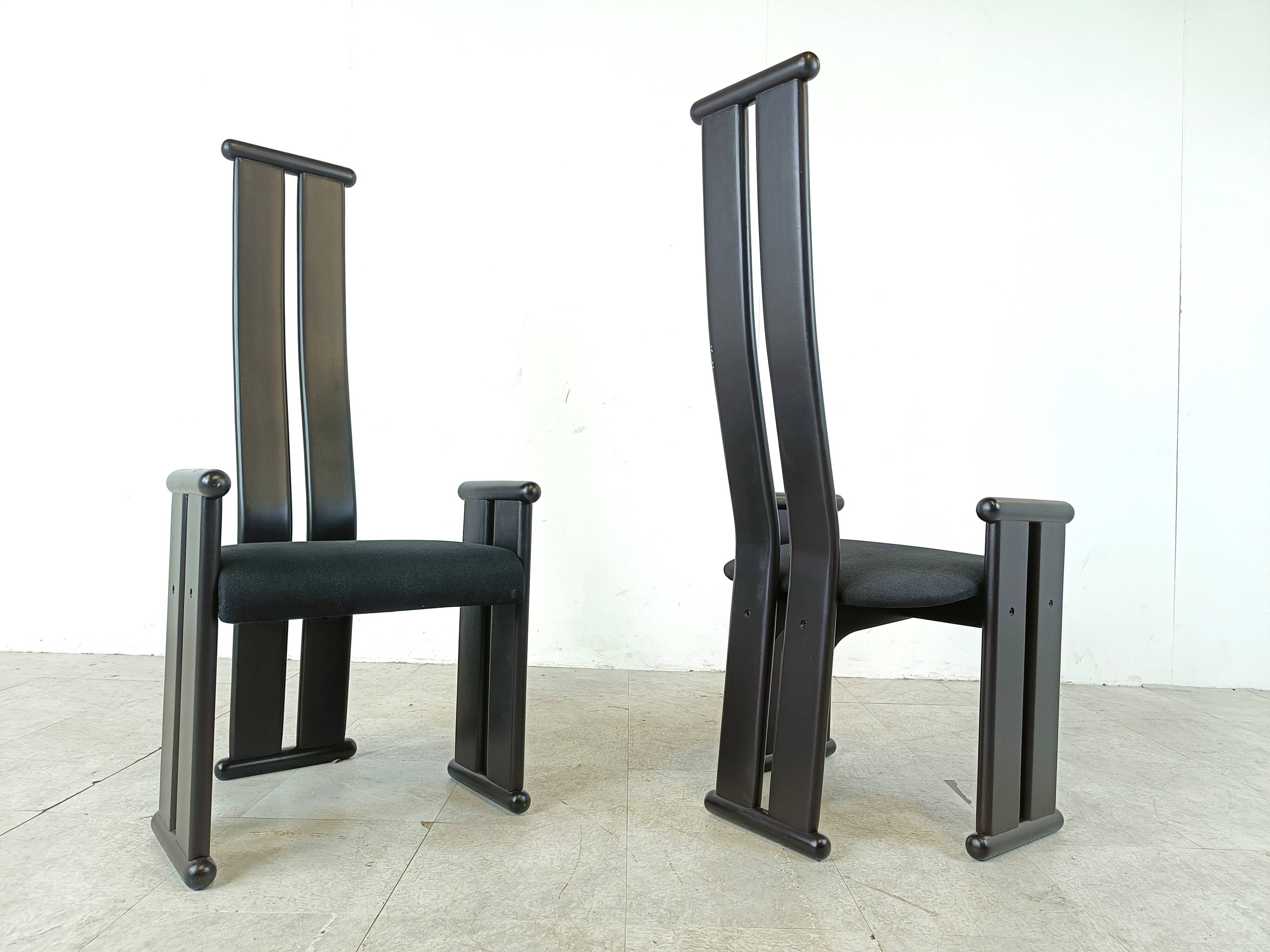 Chaises de salle à manger post-modernes à haut dossier, lot de 6, années 1970
