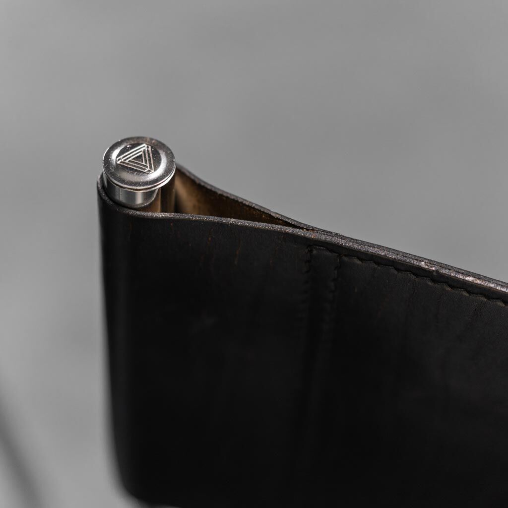 Set of 4 chairs in black leather 70s vintage