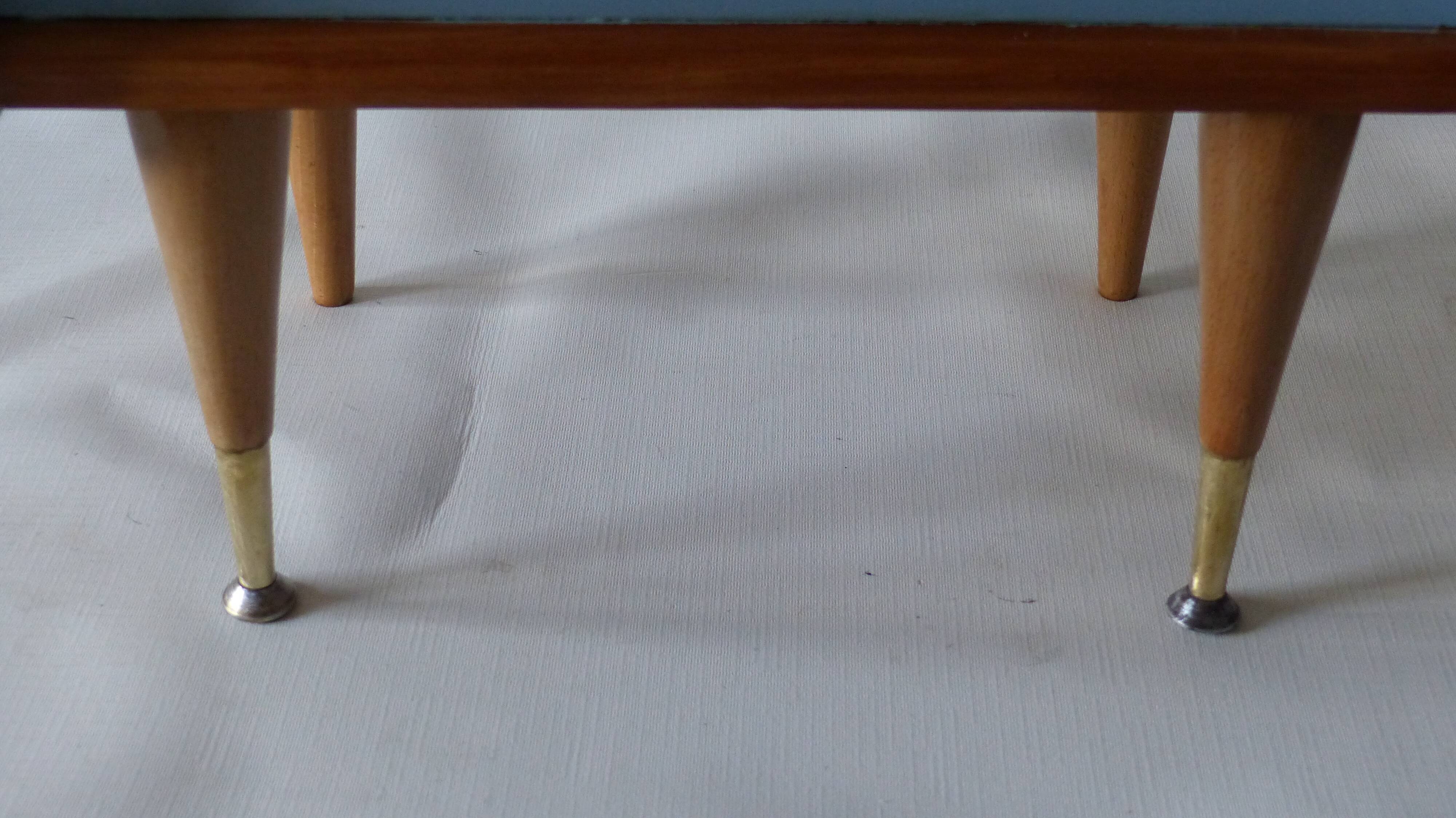 Bedside table
