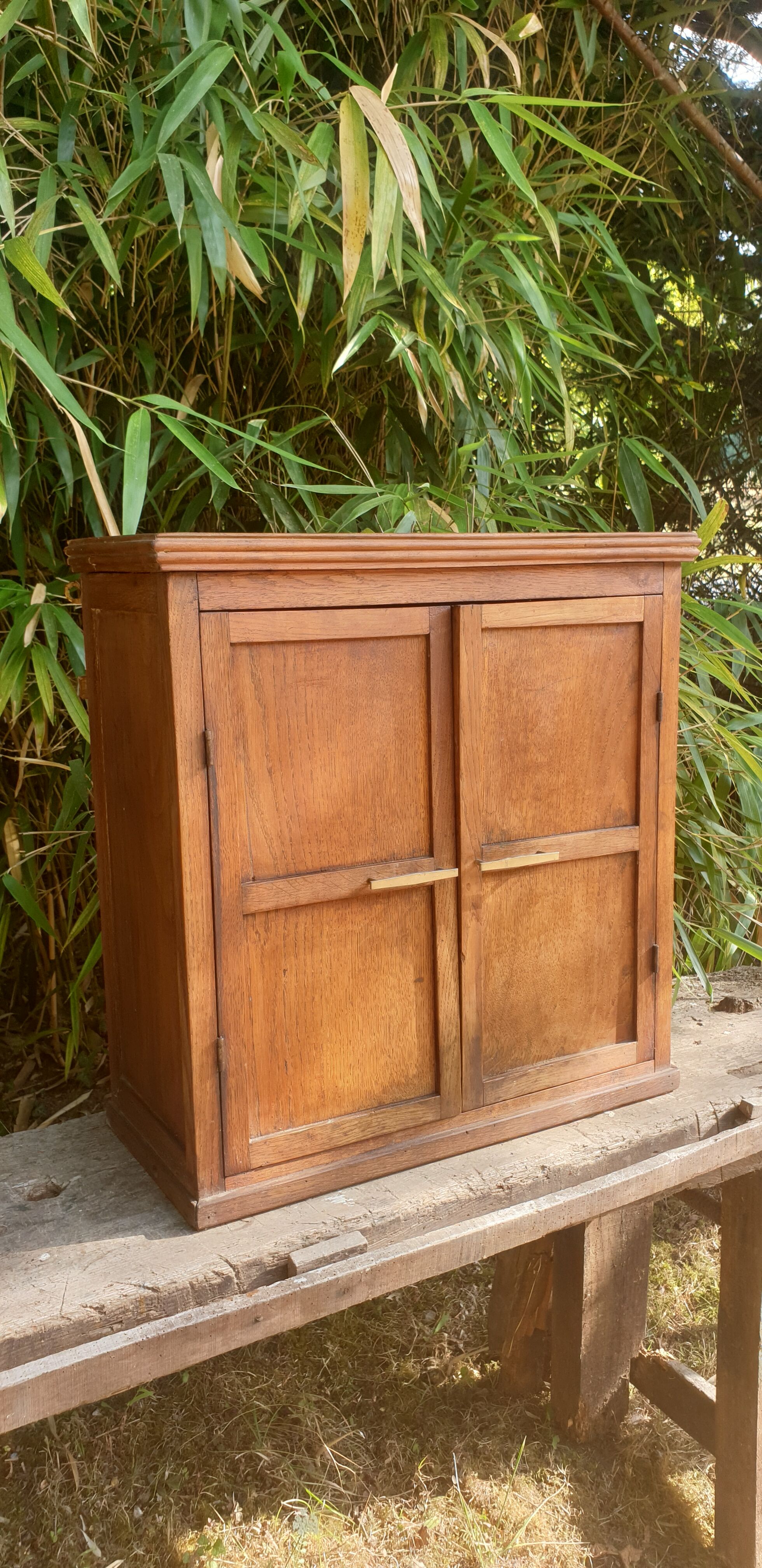 Oak wall cabinet