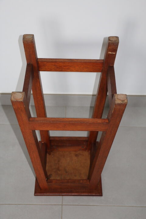 Beech stool and formica 610mm