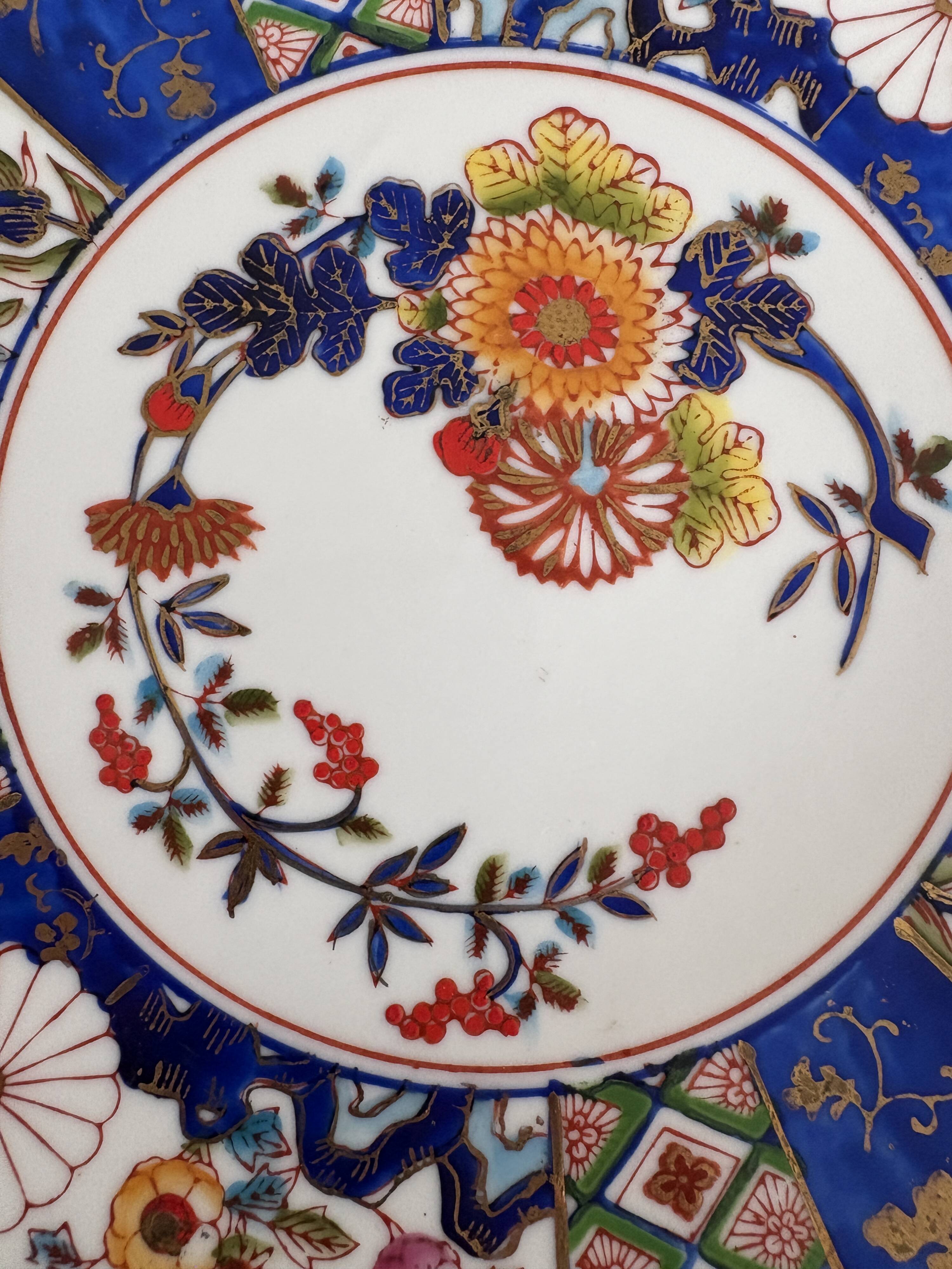 Large antique Imari porcelain dish