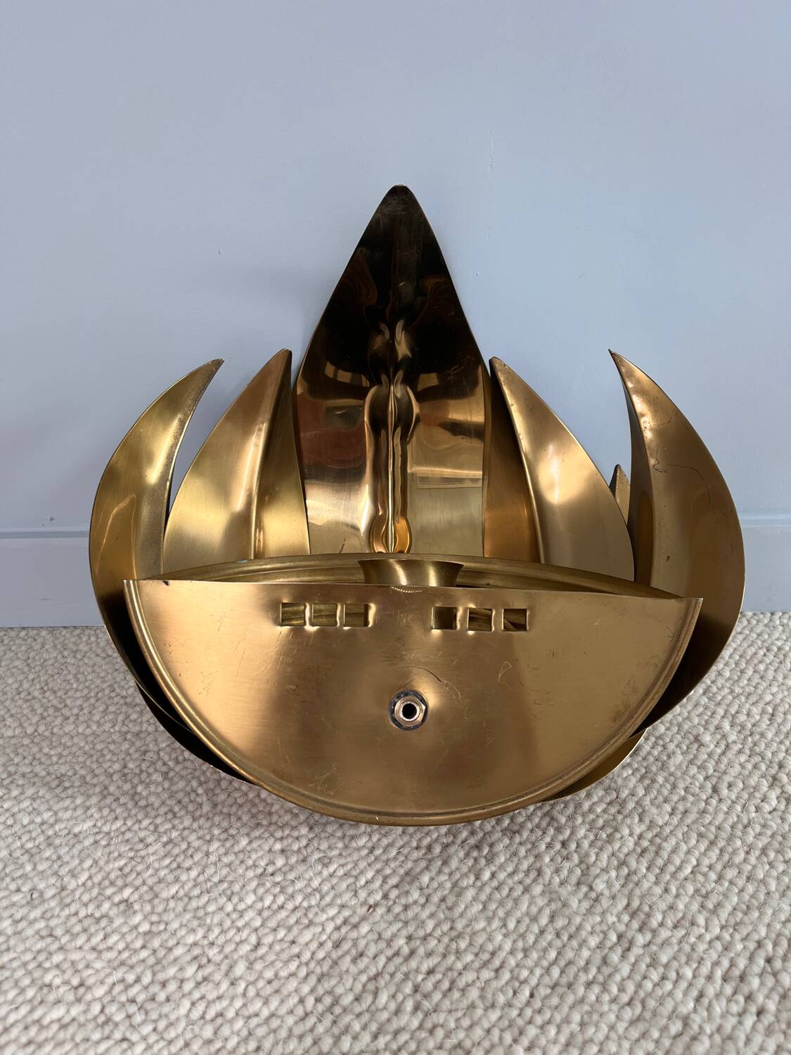 Italian wall lamp in gilded brass