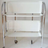 Folding serving table