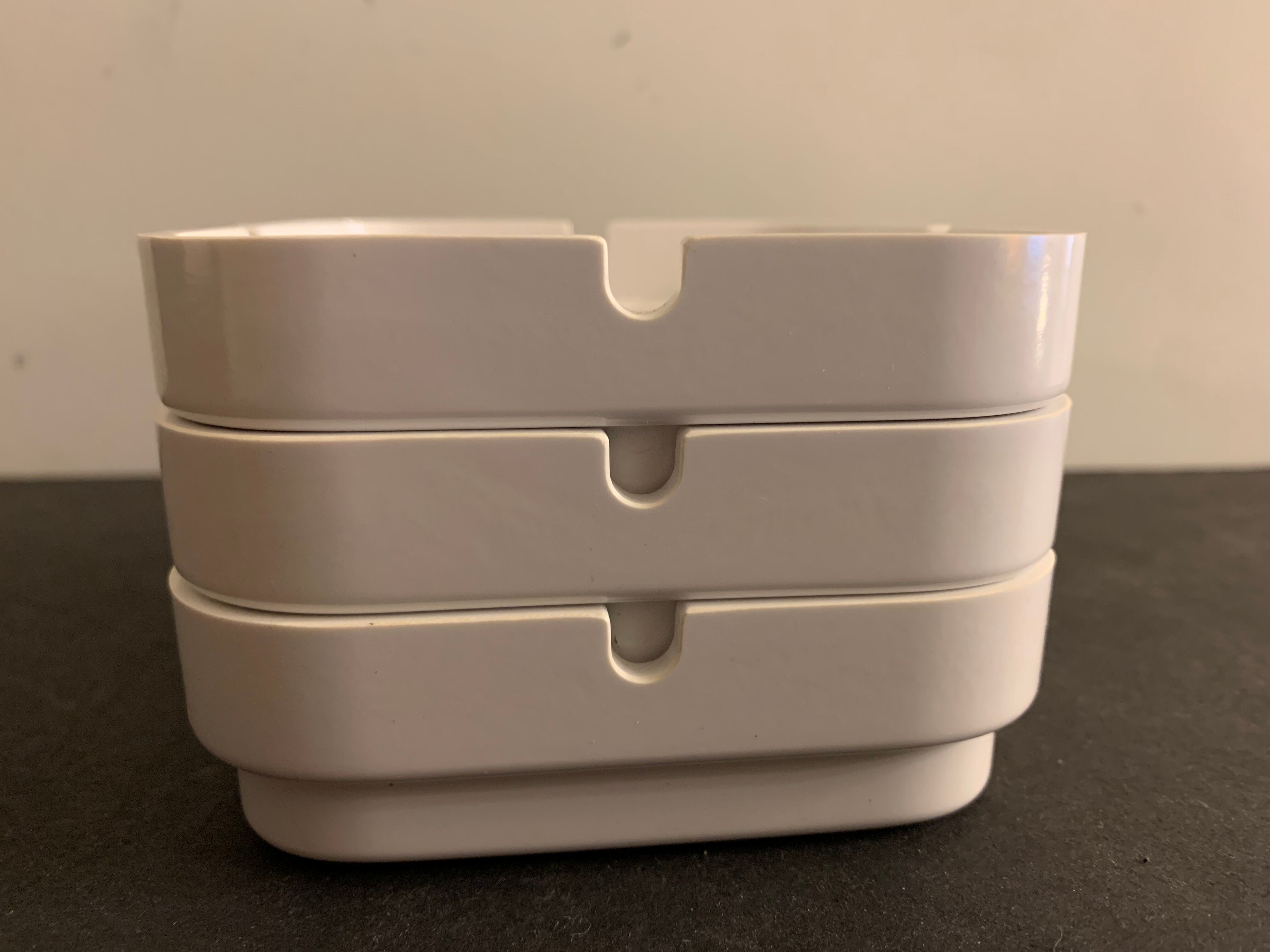 Walter Zeischegg's set of 3 white ashtrays for Helit 1970