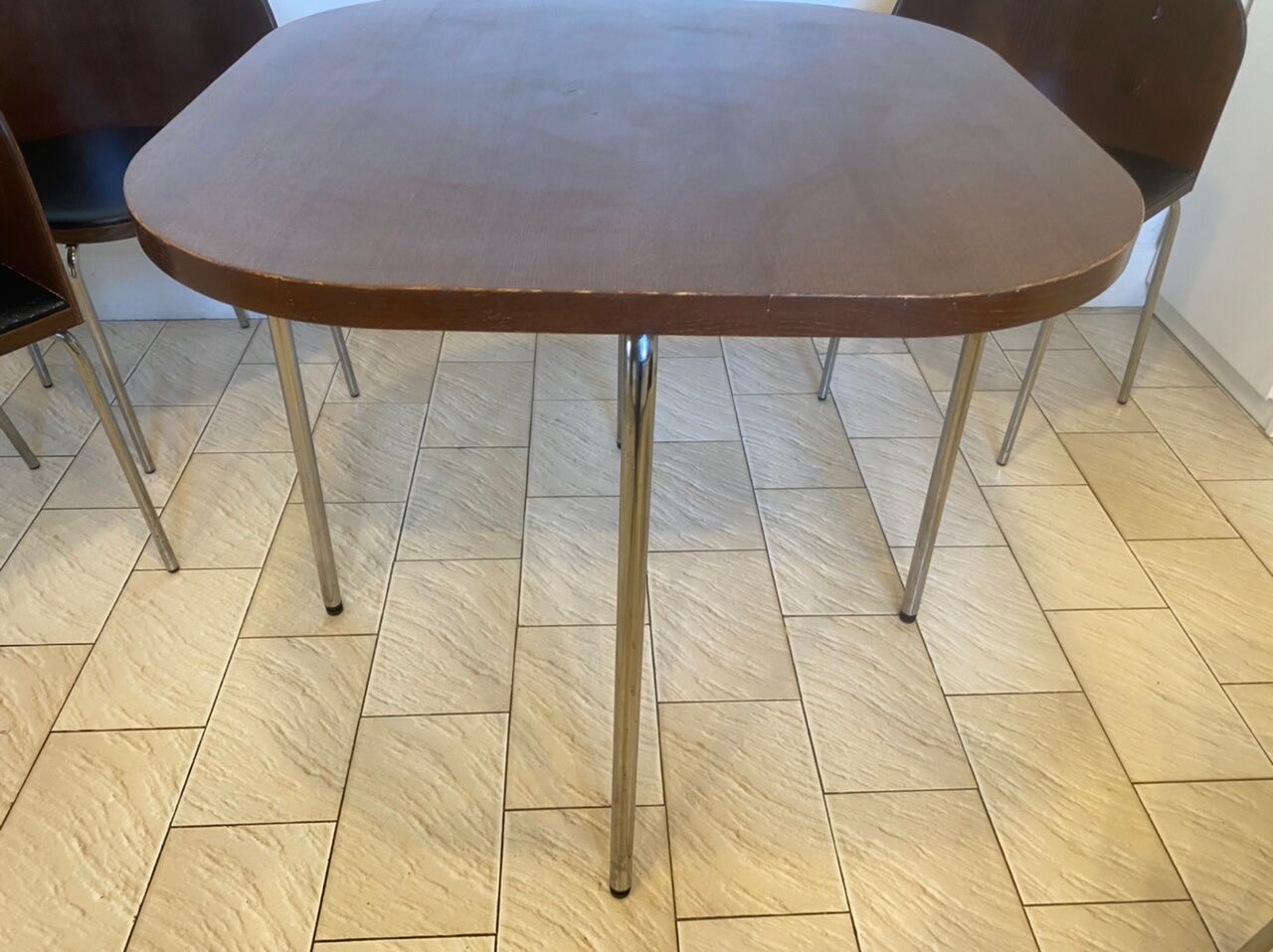 Table & chairs fusion by Sandra Kragnert for Ikea