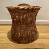Wicker chest /pouf