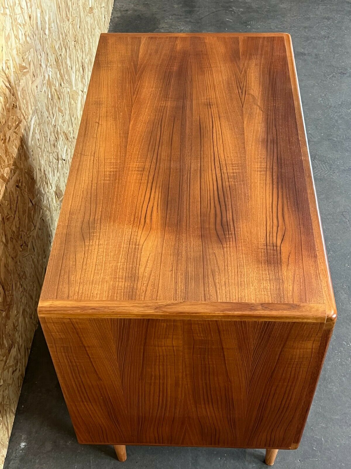 60s 70s teak sideboard Credenza cabinet Danish Modern Design Denmark 70s
