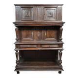 Cabinet Renaissance époque XVIIeme en bois massif sculpté vers 1680