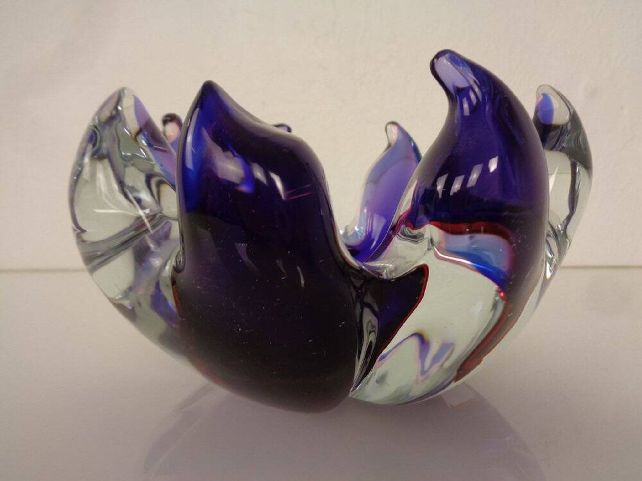 Large Italian bowl in purple Murano glass, 1960s