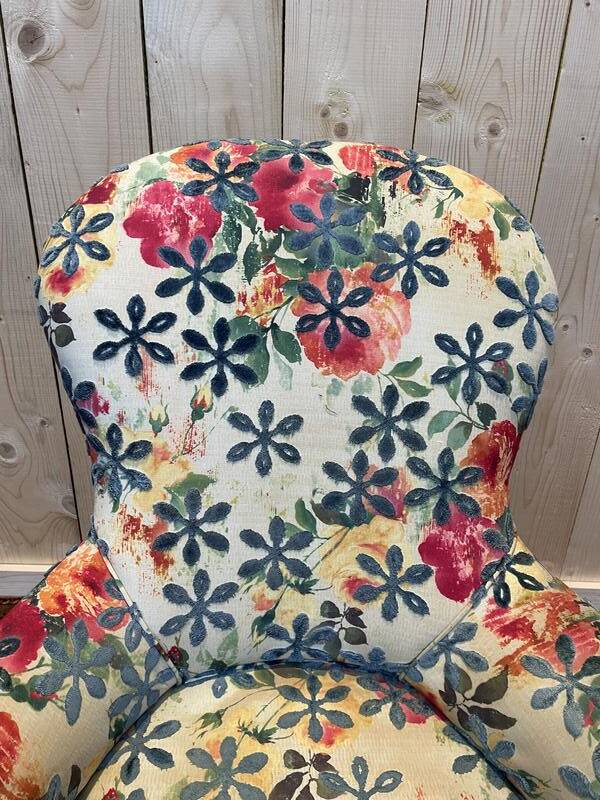 Napoleon III toad armchair