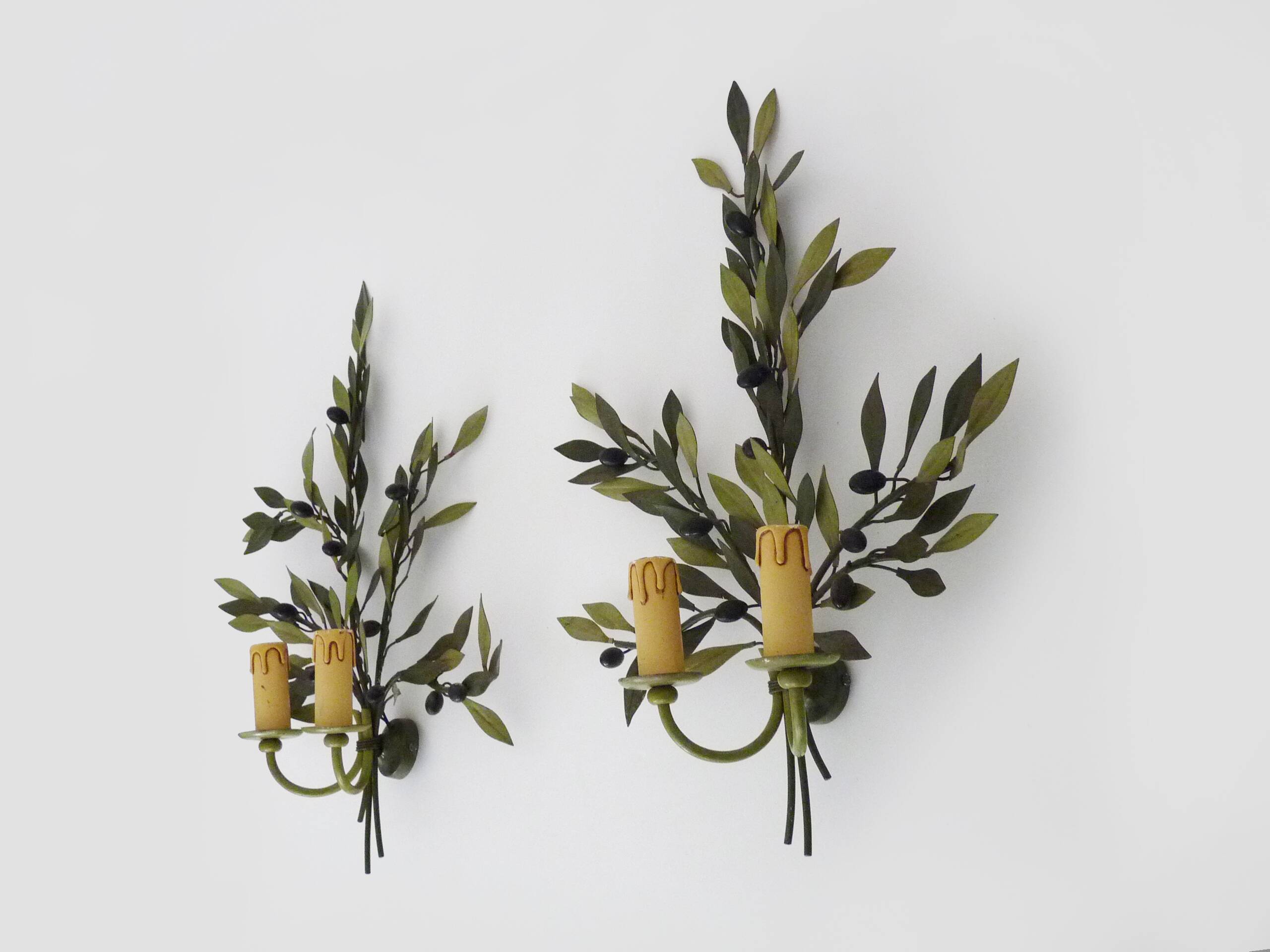 Large pair of olive branch wall sconces Art et FLoritude