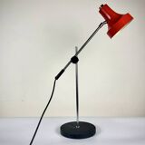 Lampe articulée vintage rouge et chrome – esprit industriel
