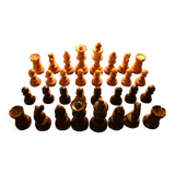 Old Staunton chess set in late nineteenth century wood