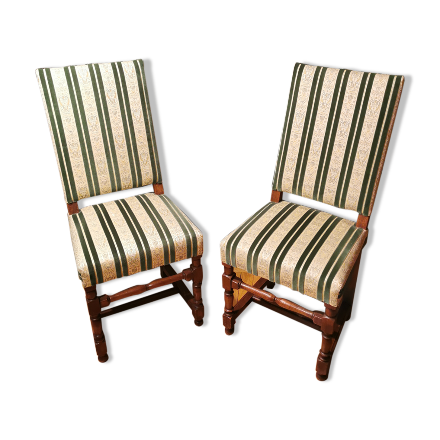 Lot 10 dining room chairs