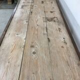 Farm table