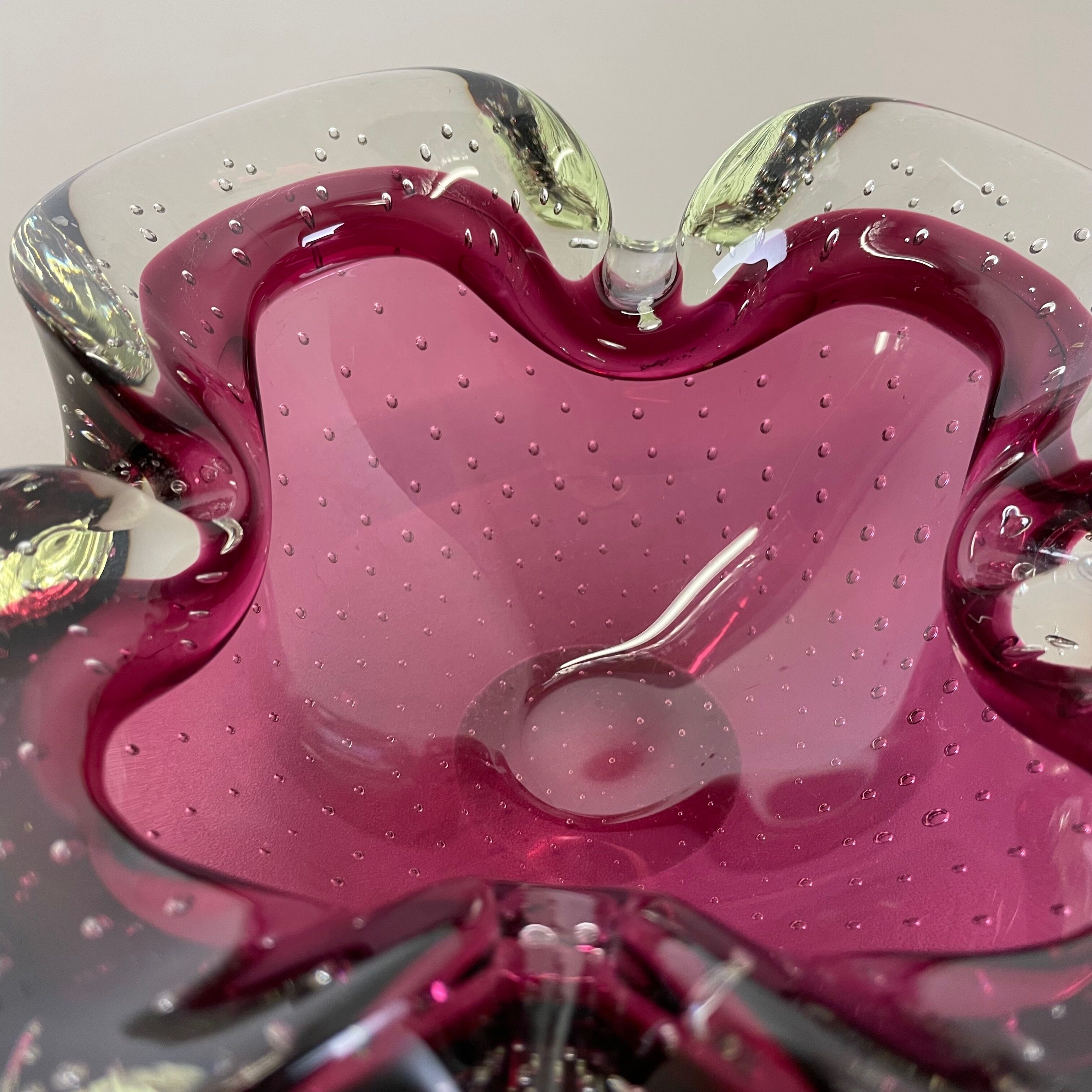 Cendrier en verre à bulles en verre de Murano rose Shell Shell Ashtray Murano, Italie, années 1970