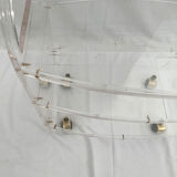 Bar, plexiglass service