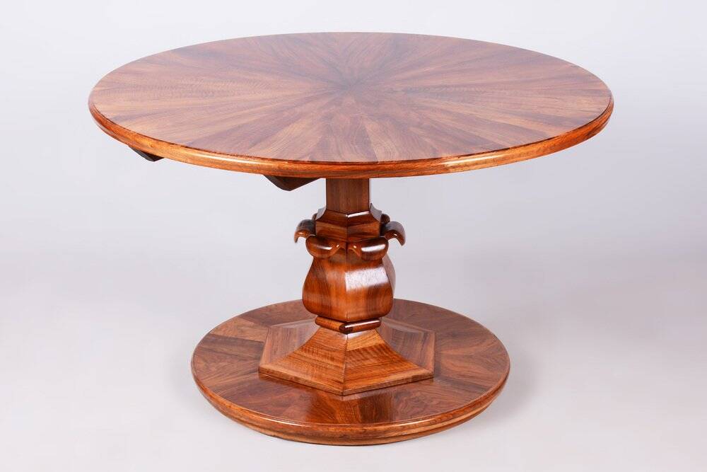 Biedermeier Walnut Dining Table, Austria, 1820s