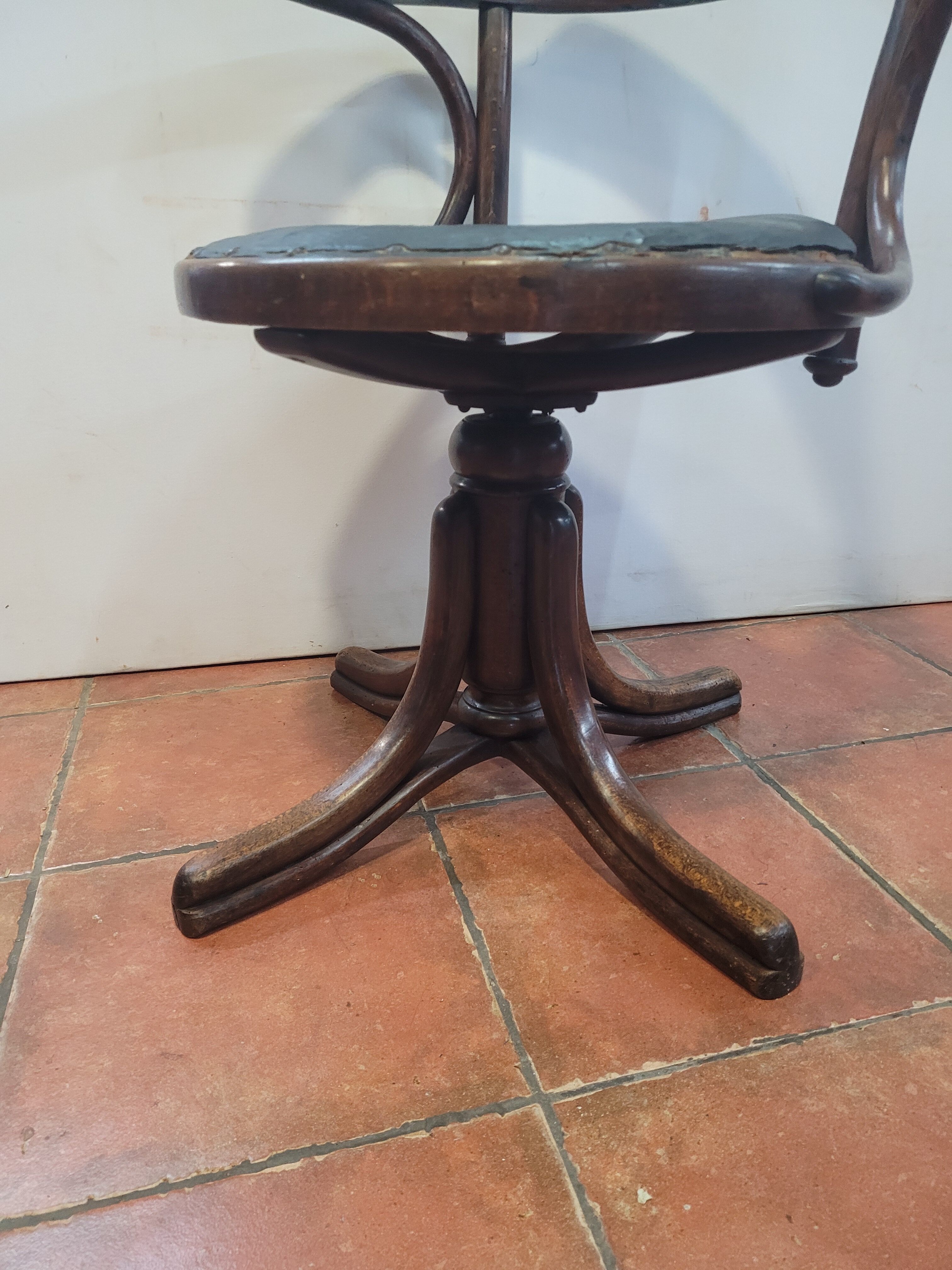 American office chair