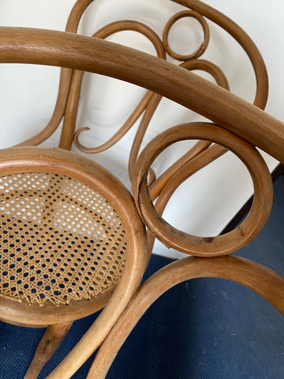 Vintage table and 4 chairs set