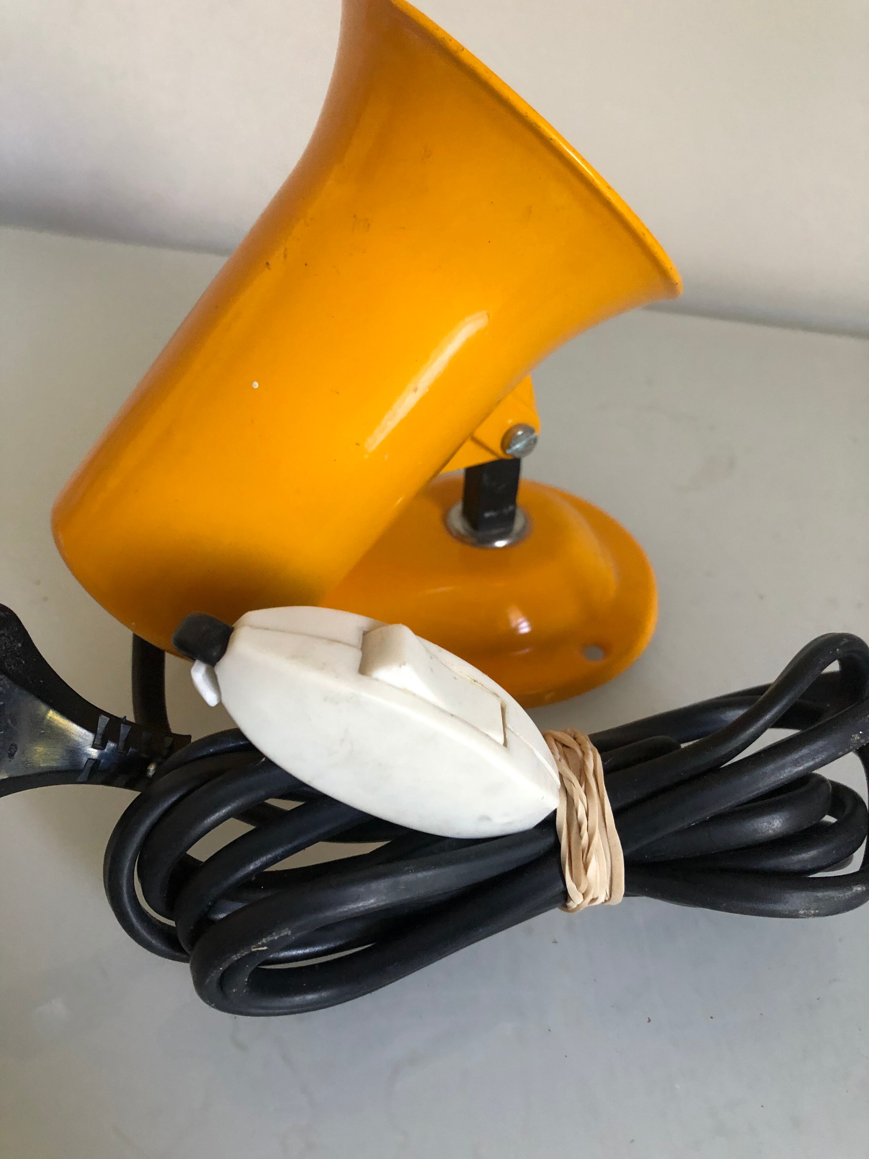 Spot orange vintage lita