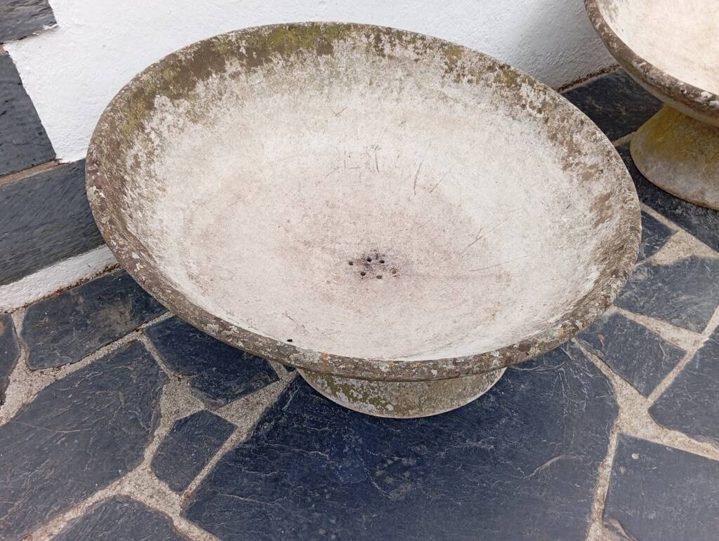 Paire de jardinières vasques années 50 fibrociment