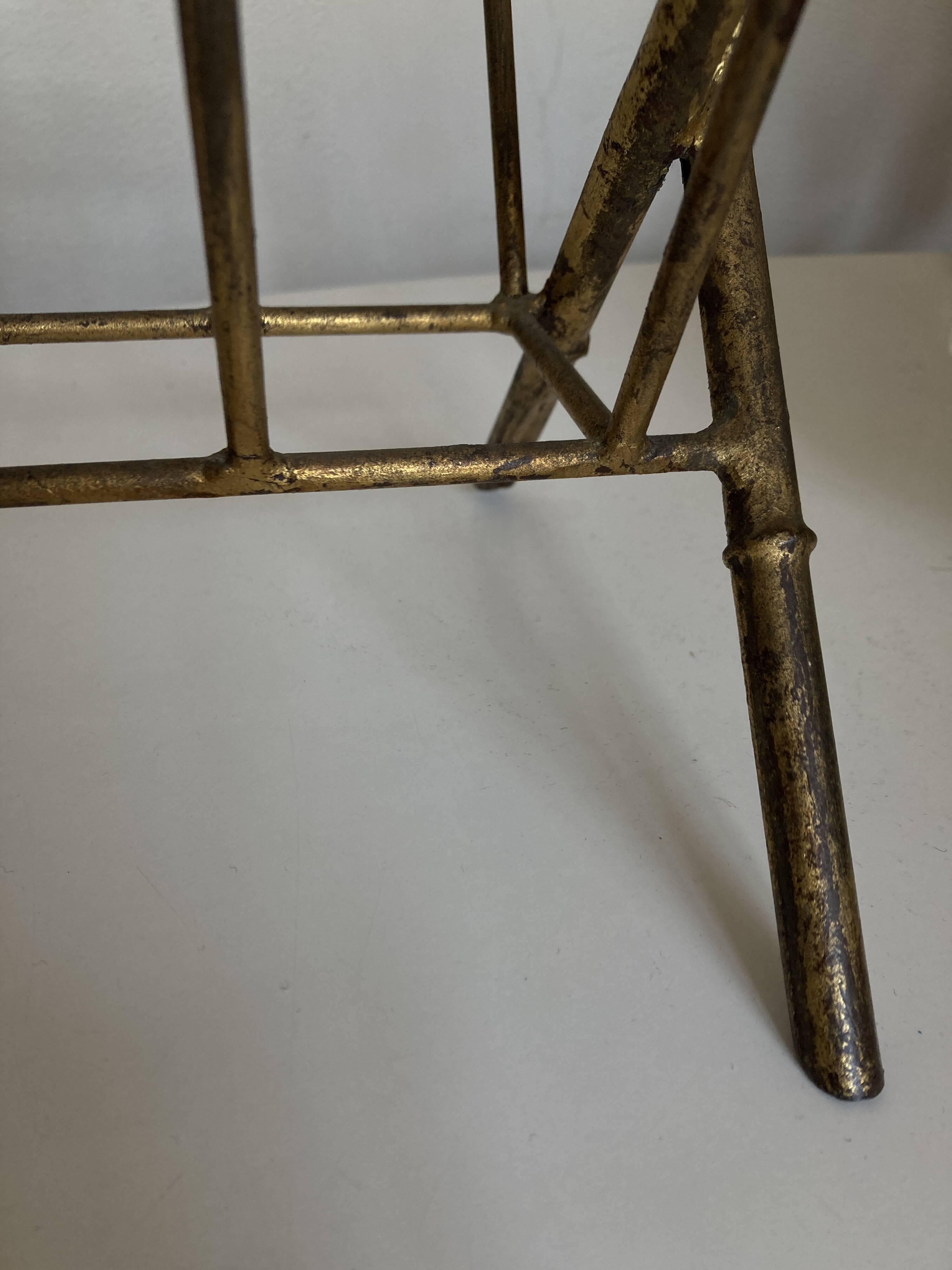1960 magazine rack faux bamboo in beaten gold iron Italian craftsmanship