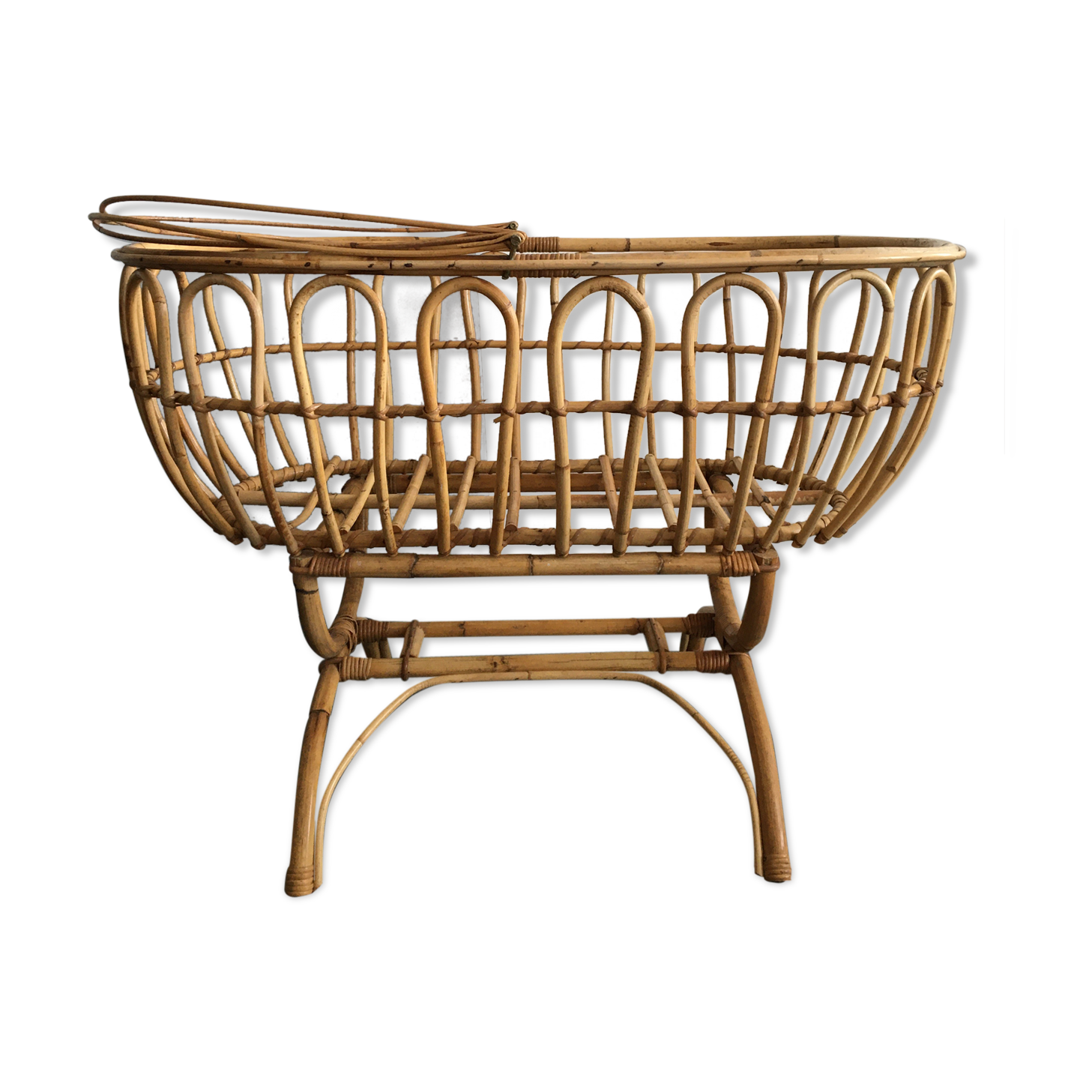 Rattan cradle
