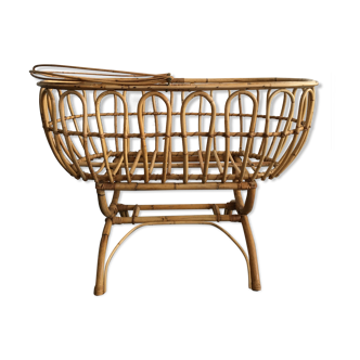 Rattan cradle