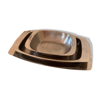 Set of 3 stainless steel dishes