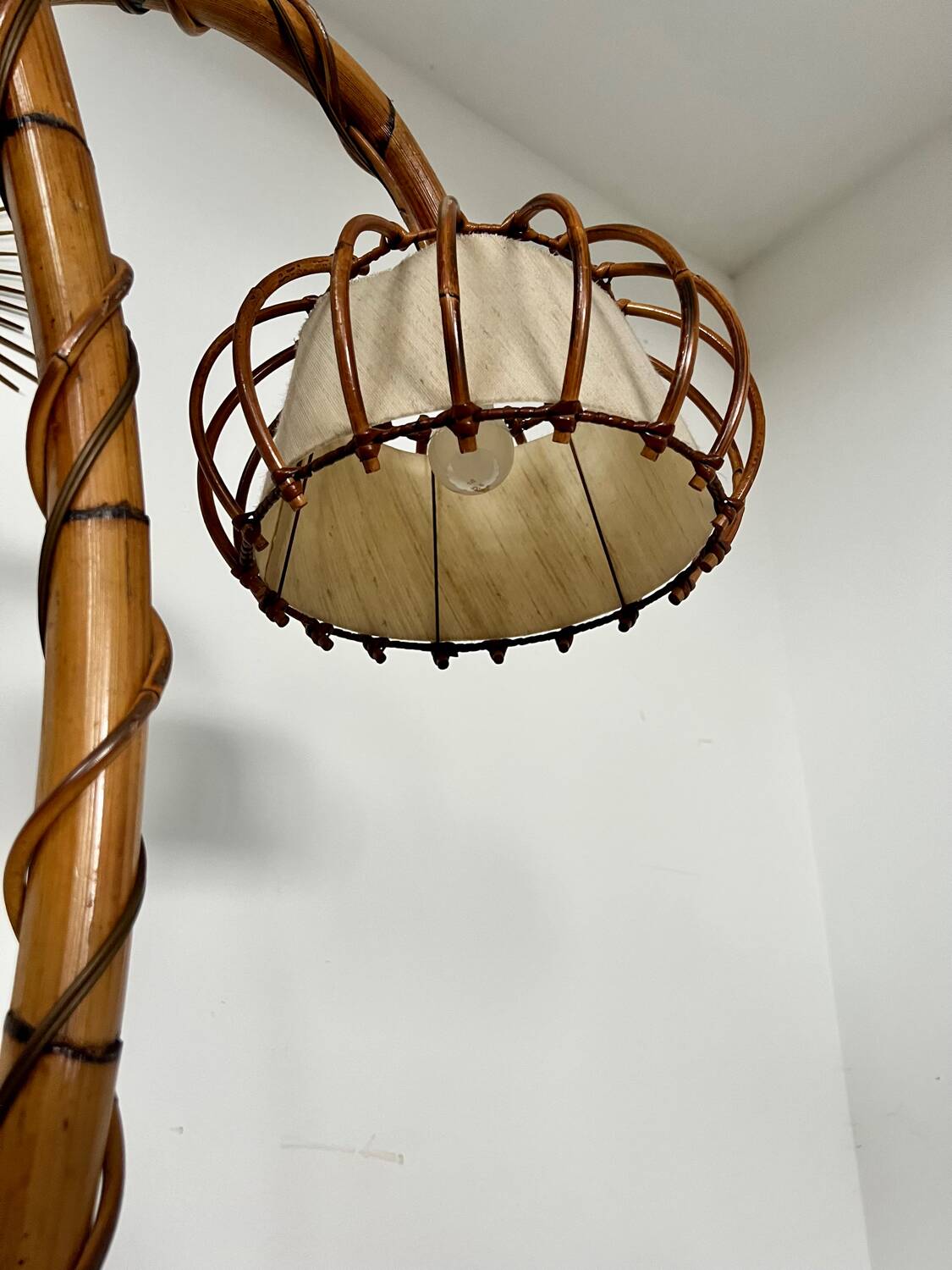 Old bamboo and rattan floor lamp design 60s Louis Sognot vintage lamp