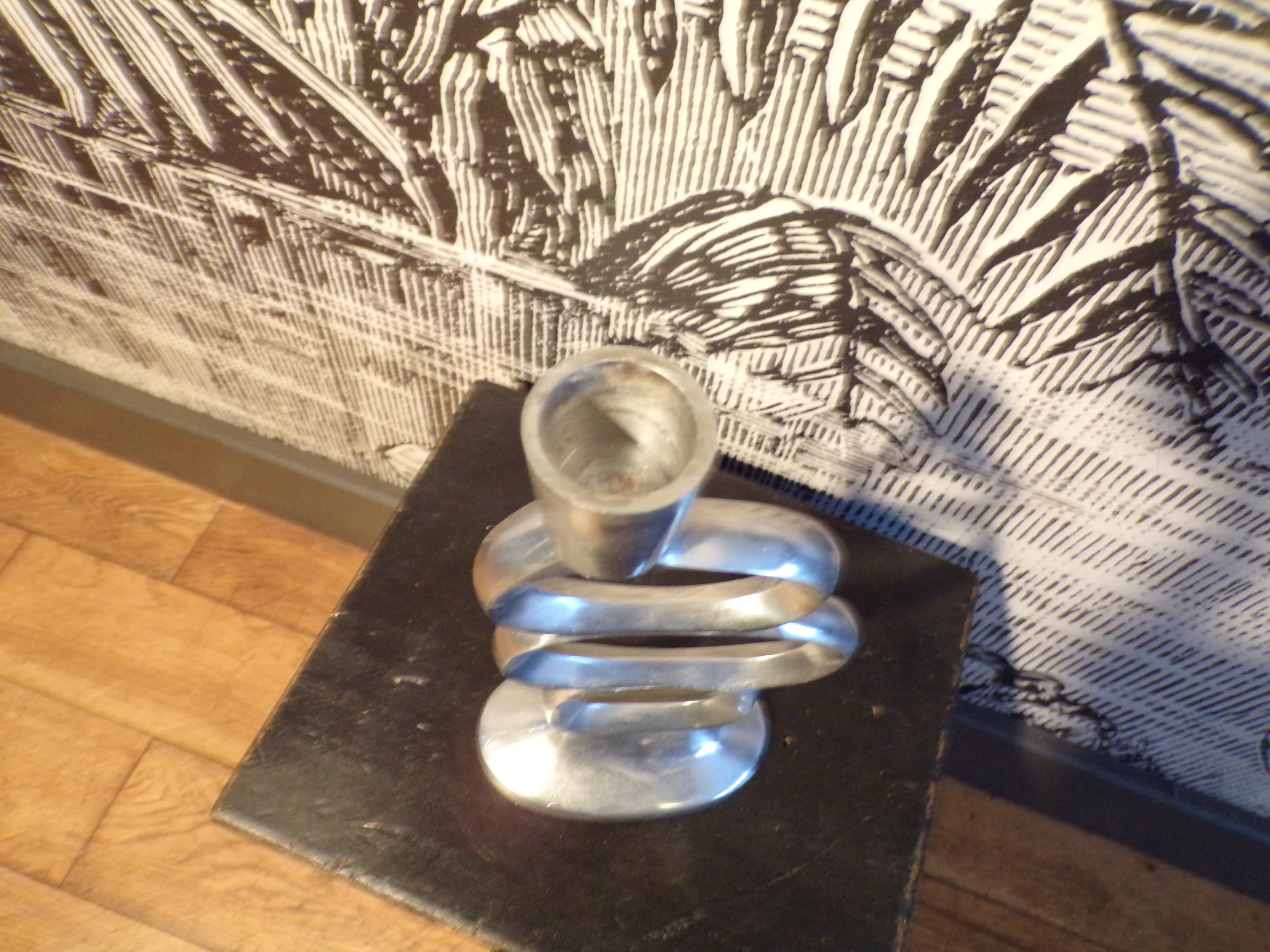 Candle holder circle Matthew Hilton