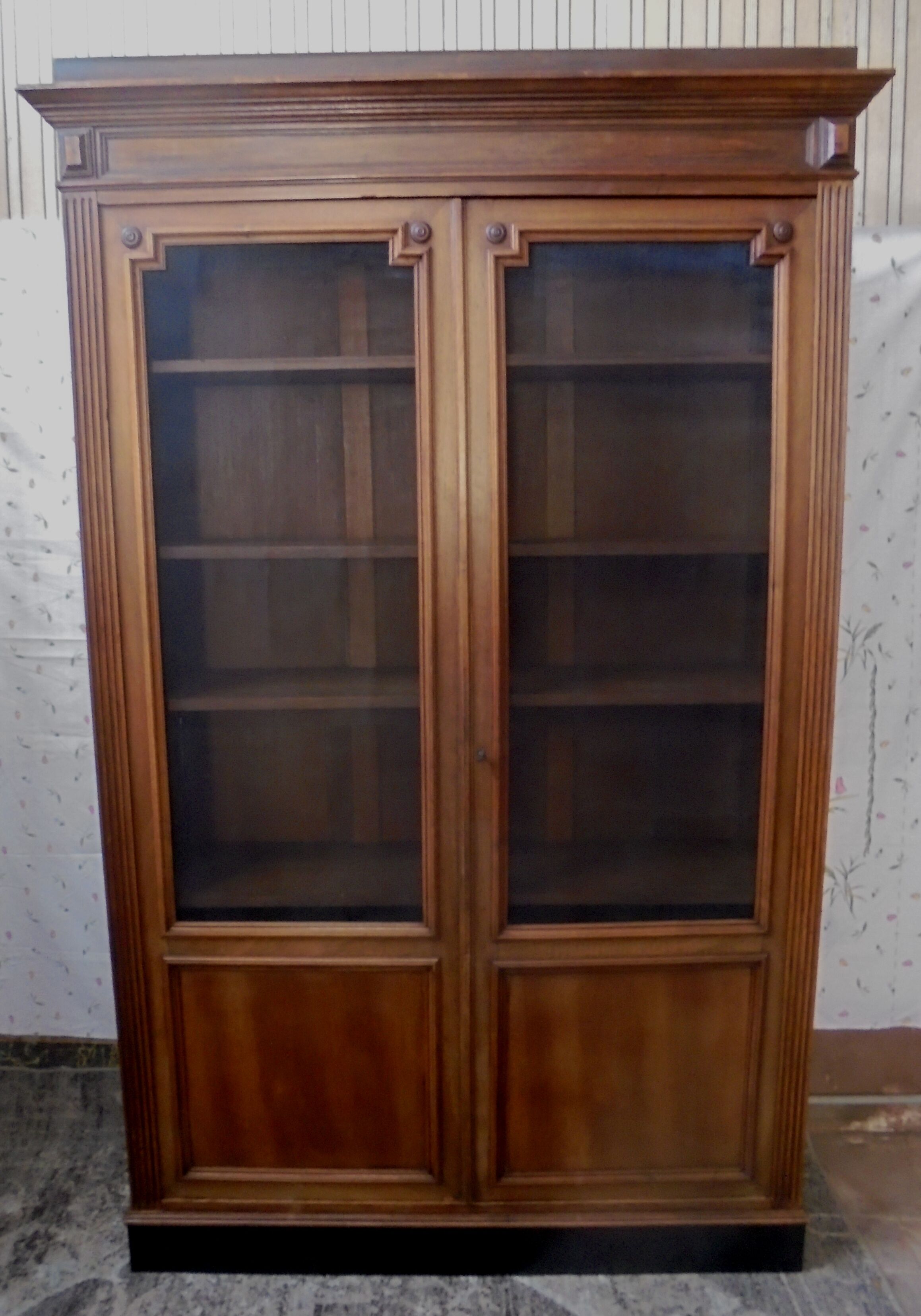 Bibliothèque-vitrine