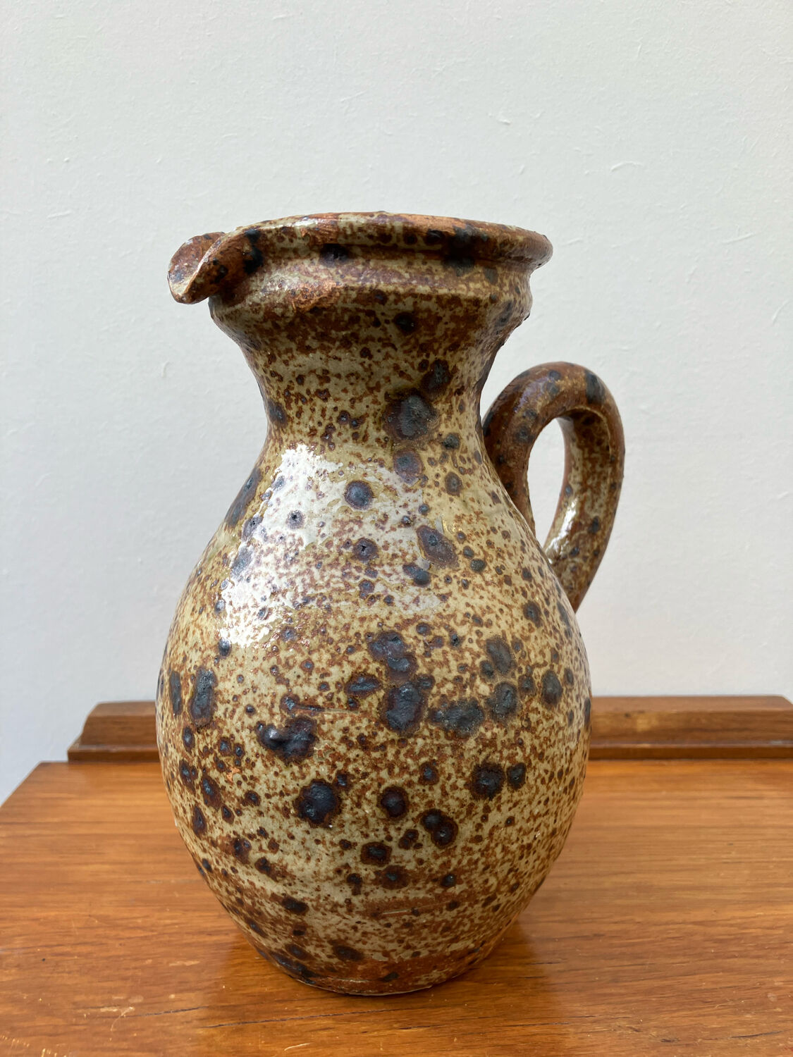Vintage sandstone pitcher vase