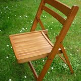 Vintage blond wood folding chair
