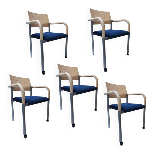 Ensemble de 5 chaises de salle à manger ou de conférence par Wiesner Hager et conçues par Arge2.