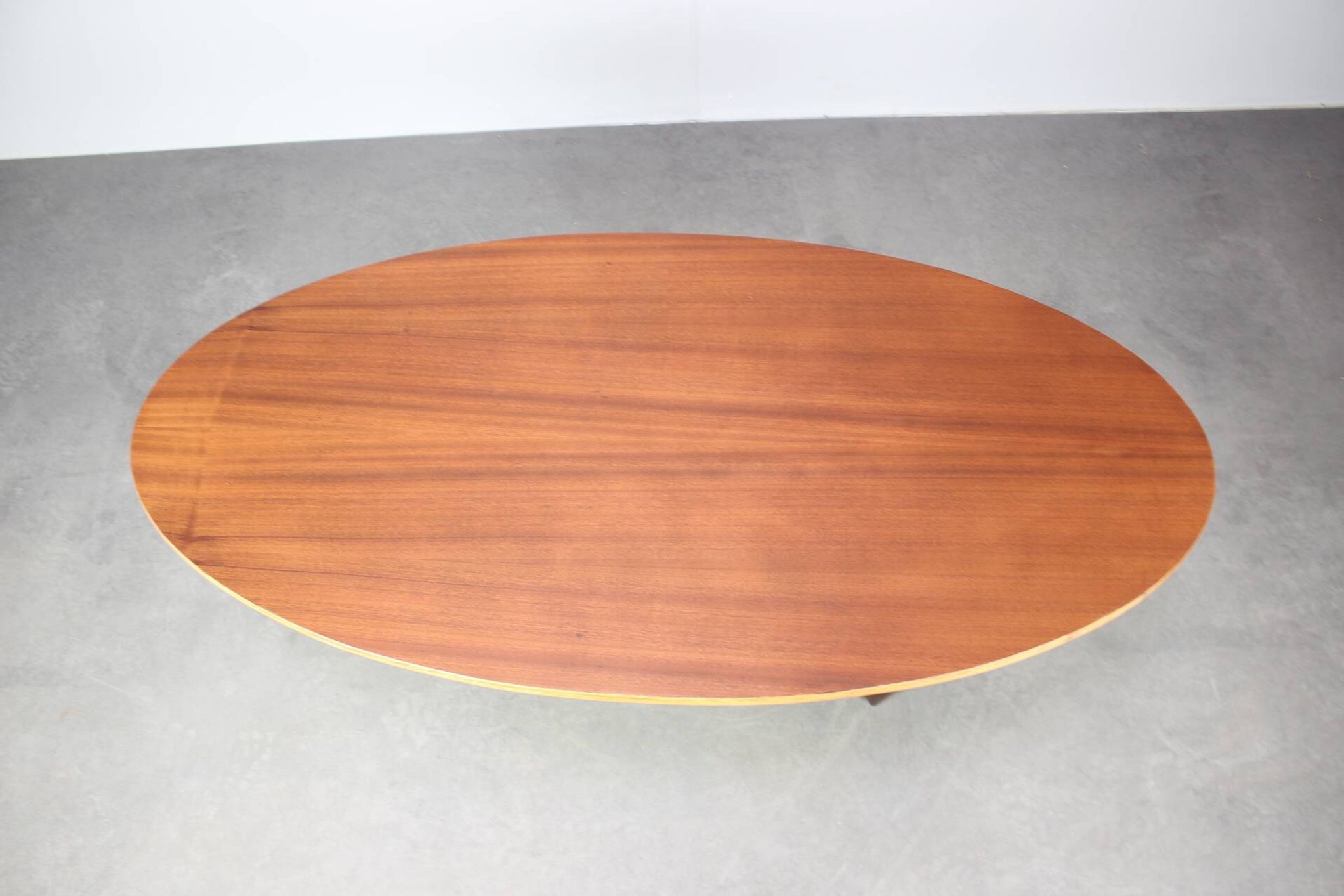Table de conférence milieu du siècle par Dřevotvar, années 1960
