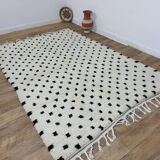 Handmade moroccan polka dot berber rug 294 x 194 cm