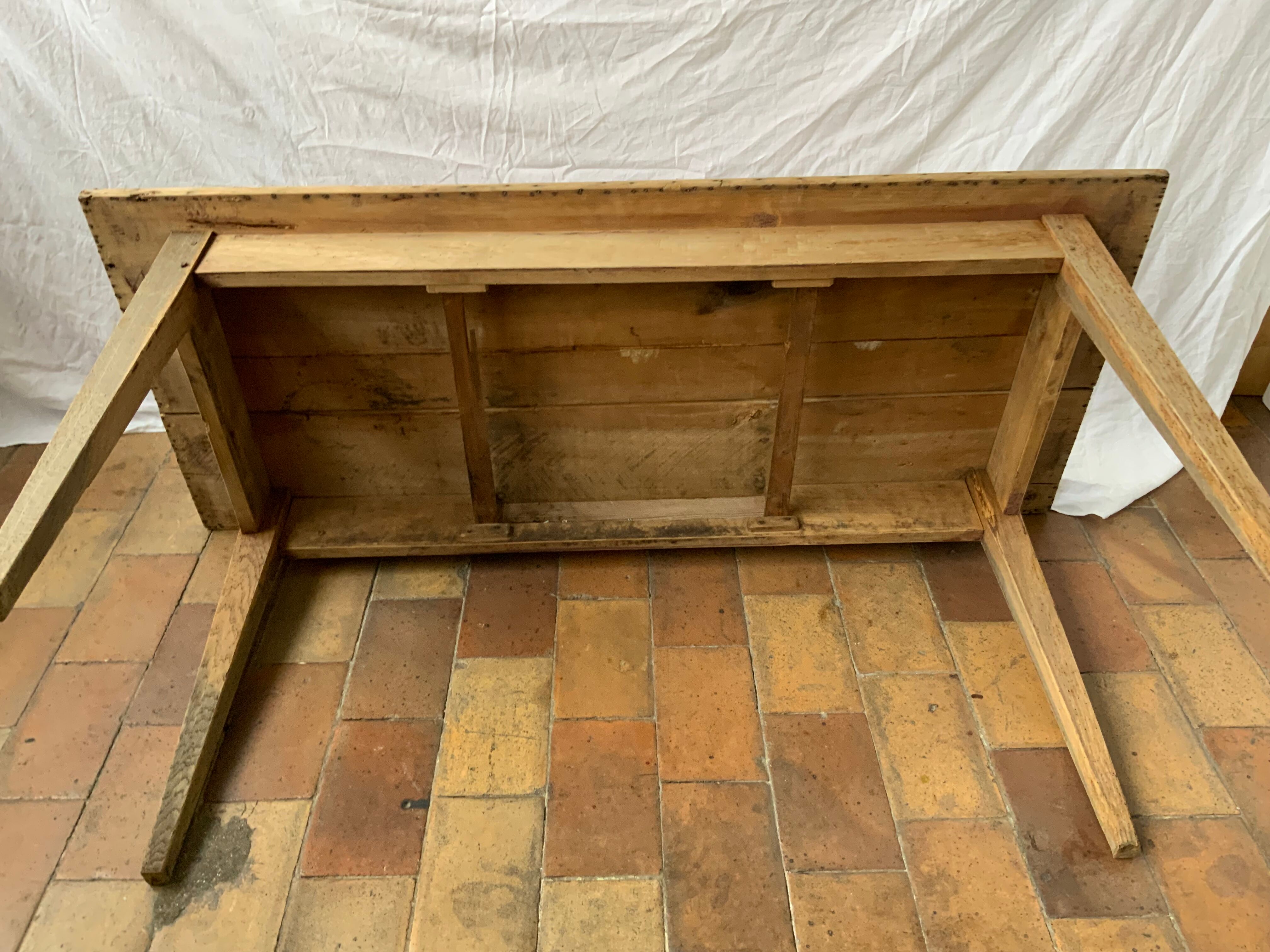 Farmhouse table