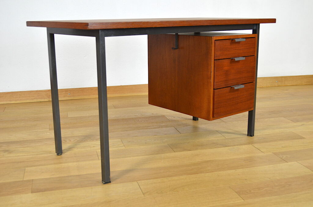 Minimalist office of Herbert Hirche Holzapfel Edition 1960