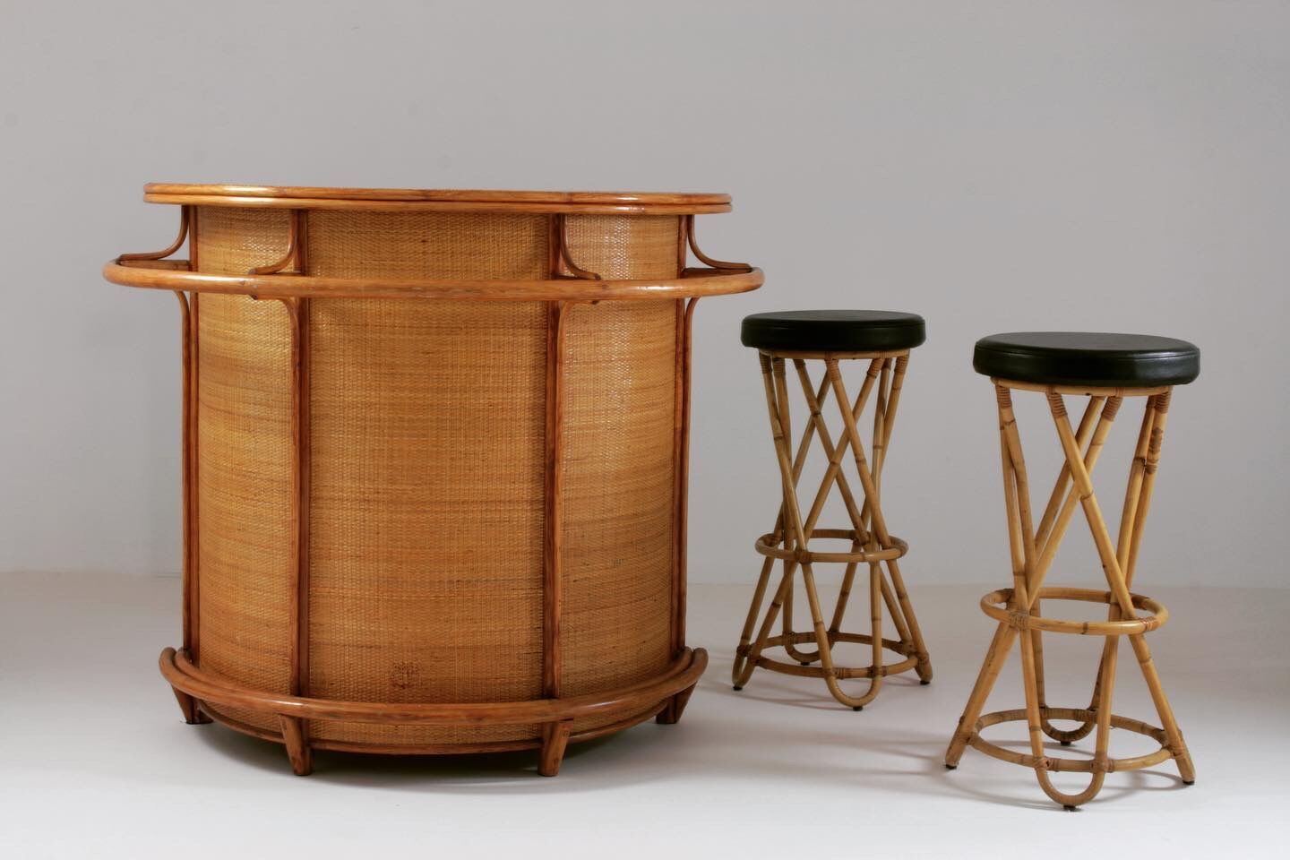 Rattan bar and stools, France 1960s, set of 3