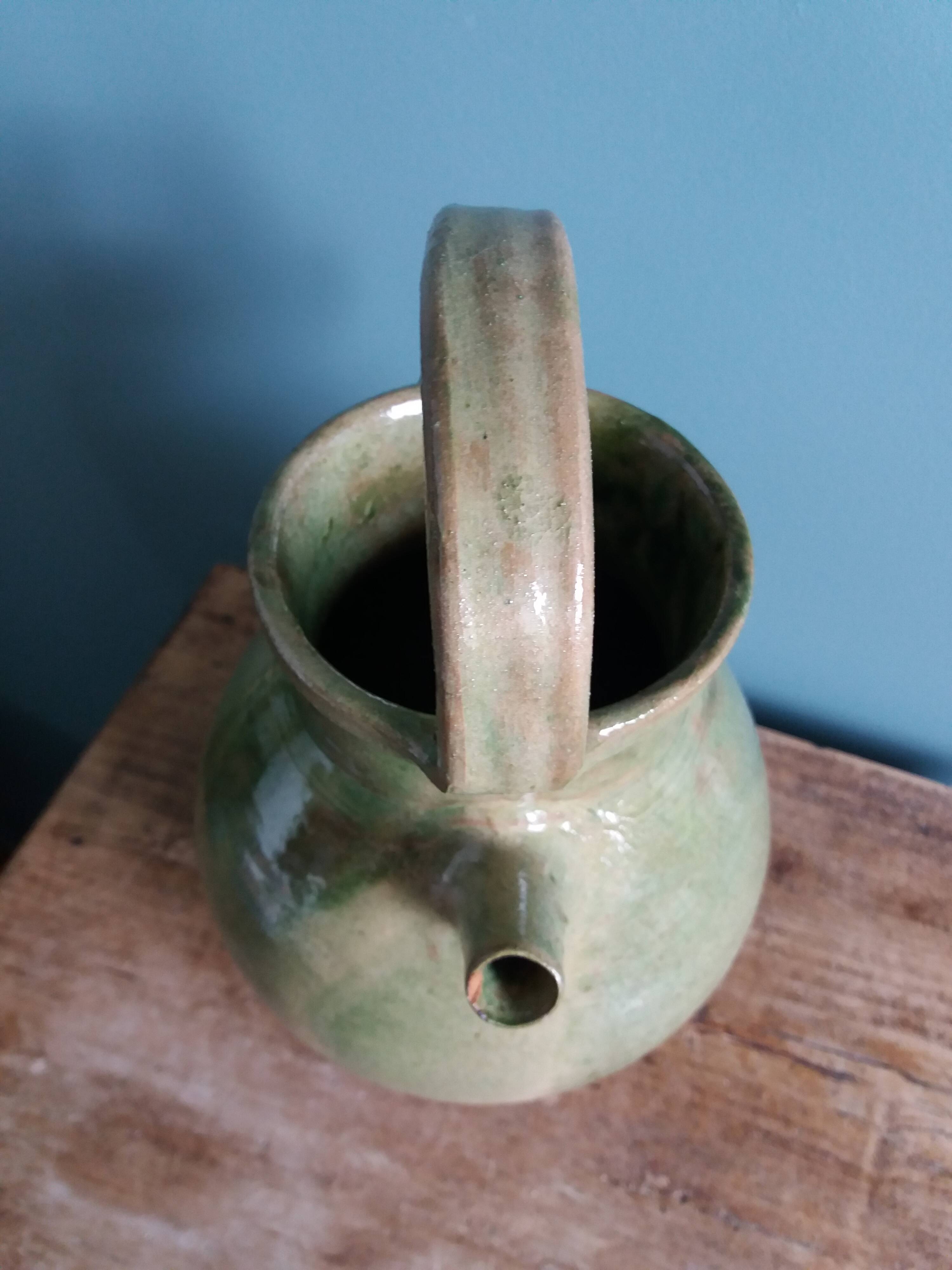 Provençal gargoulette, terracotta jar