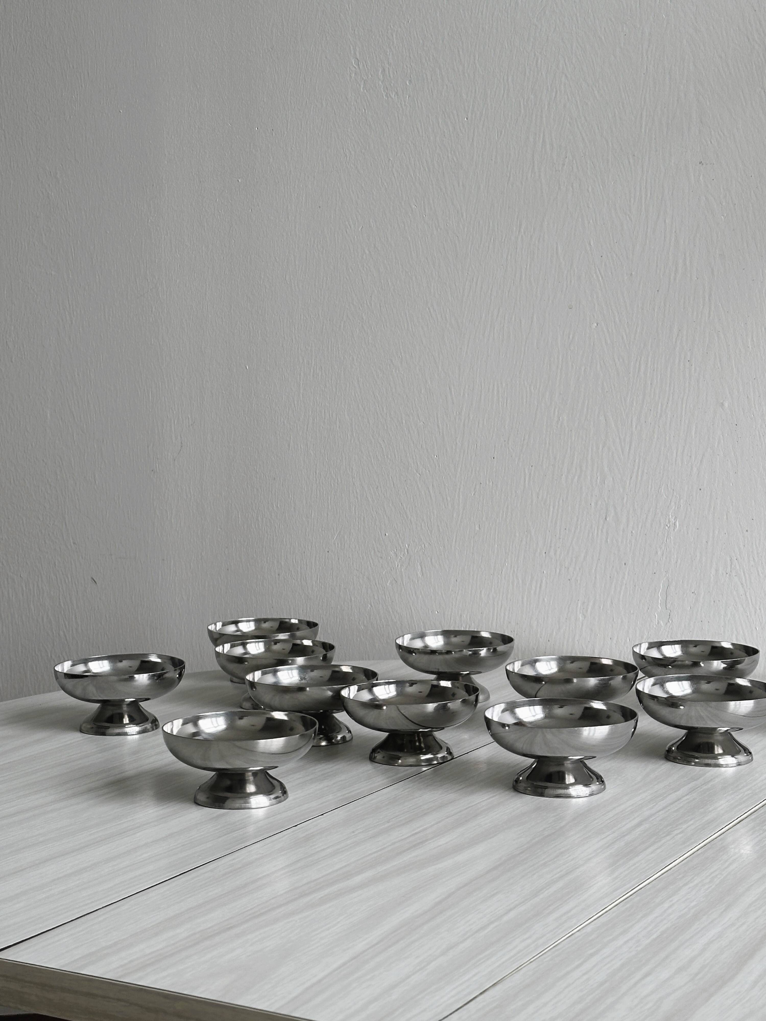 12 stainless steel footed bowls, Letang Remy style