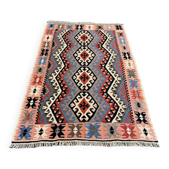 Tapis Kelim coloré fait à la main