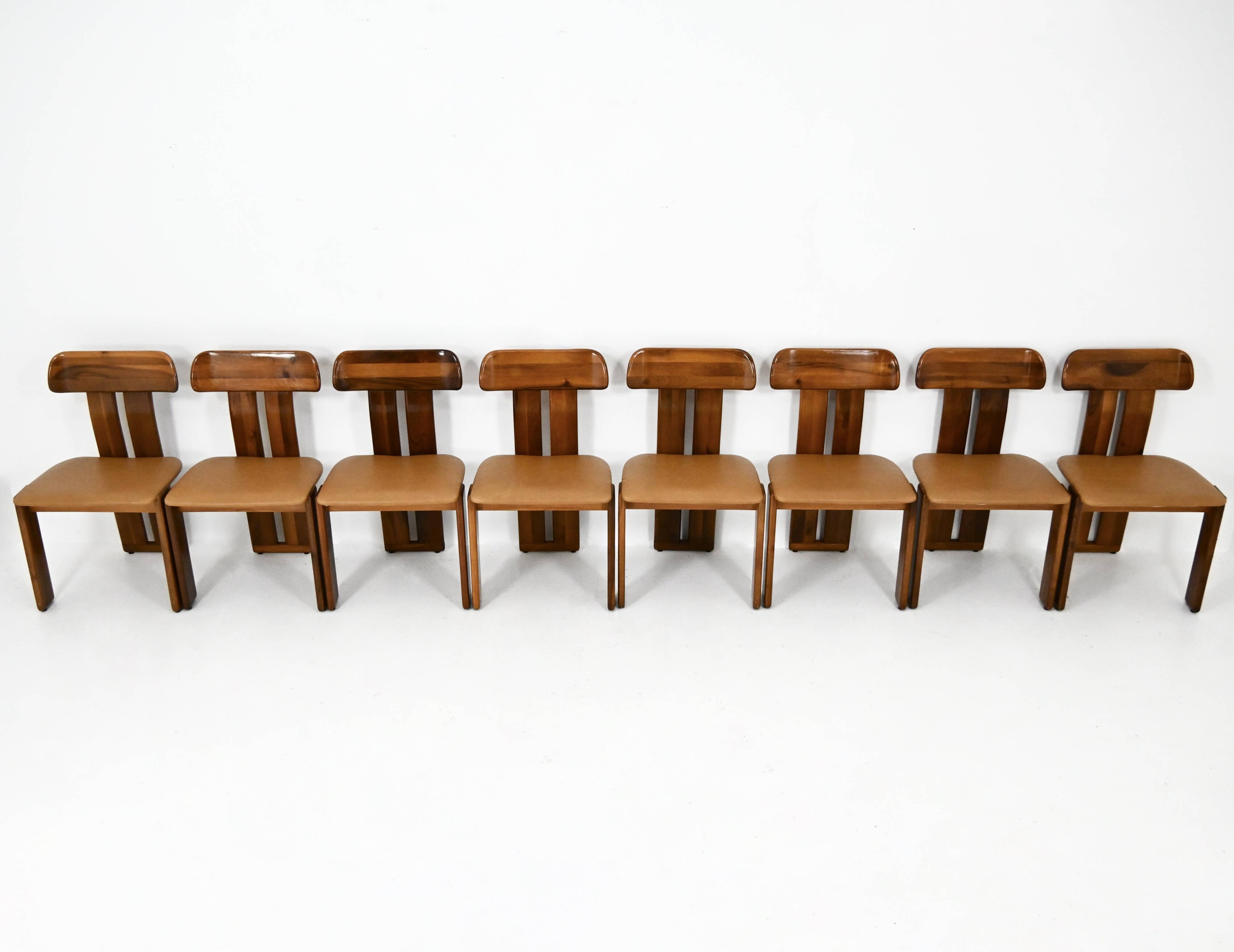 8 "Sapporo" chairs by Mario Marenco for Mobilgirgi, 1970s