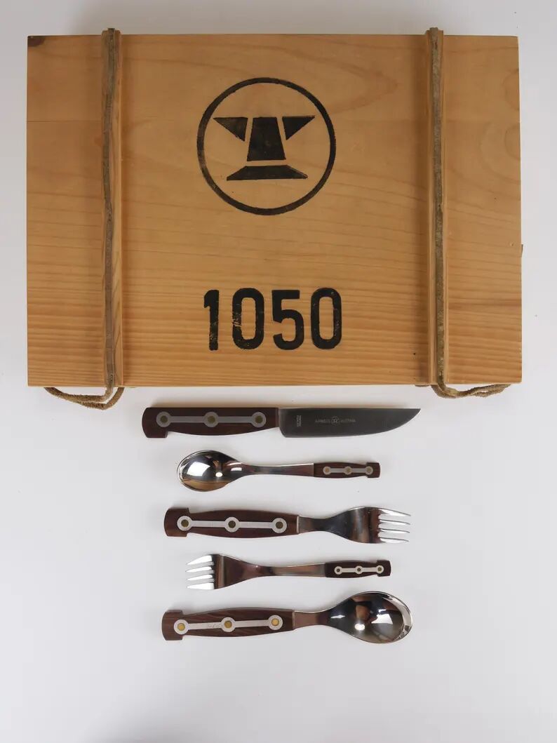 Unused Boxed Amboss 1050 Flatware, 32 Pieces / 6 Persons, Austria, 1950s